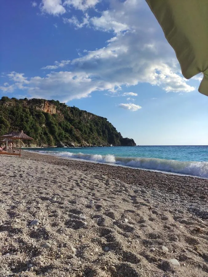 Potami Apartment - 50 Mt From The Beach Himarë